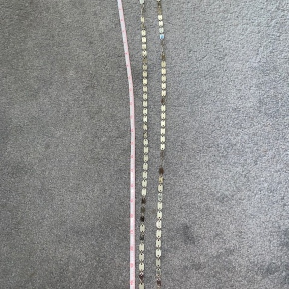 Silver Tone Necklace - Picture 5 of 5